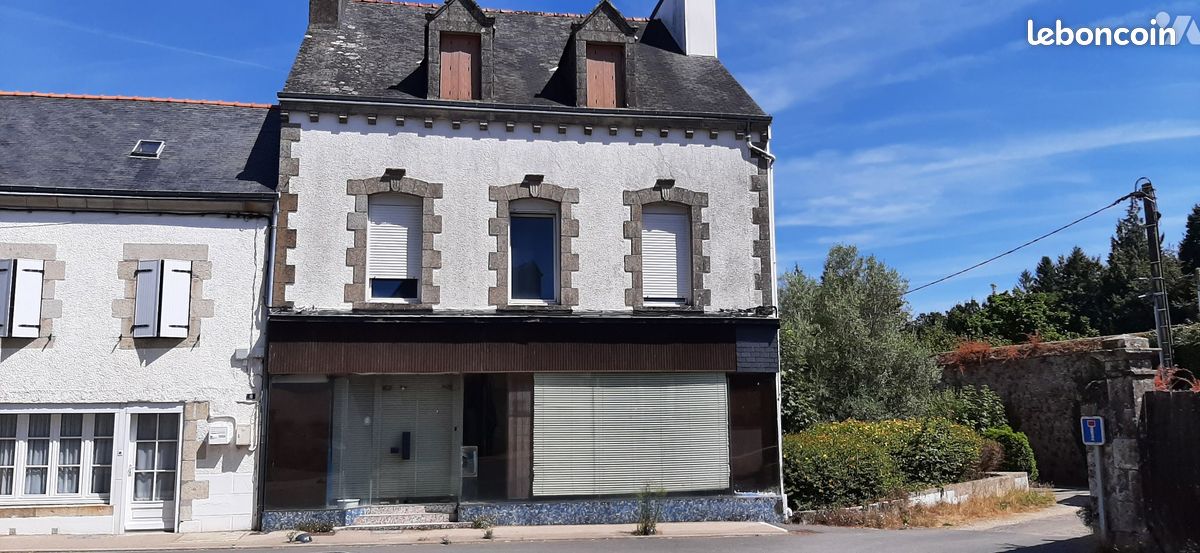 Maison 7 pièces 144 m² · à Scaër · 144 m² · 95 006 €