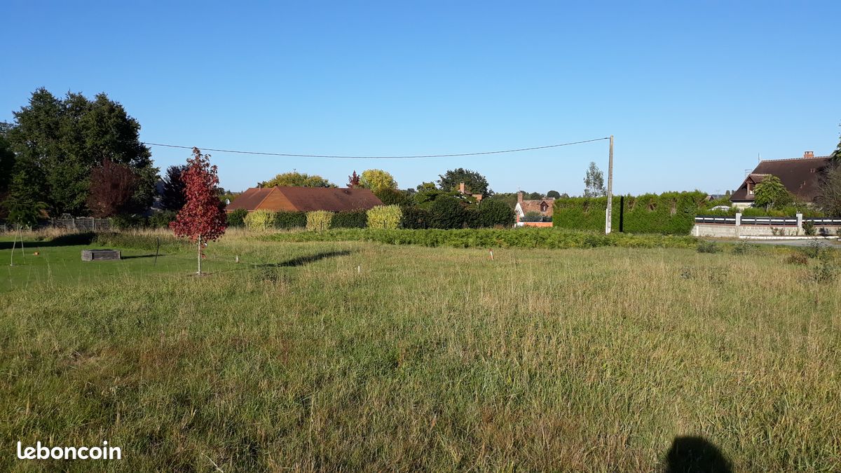 A vendre terrain constructible · à Cérans-Foulletourte · 48 000 €