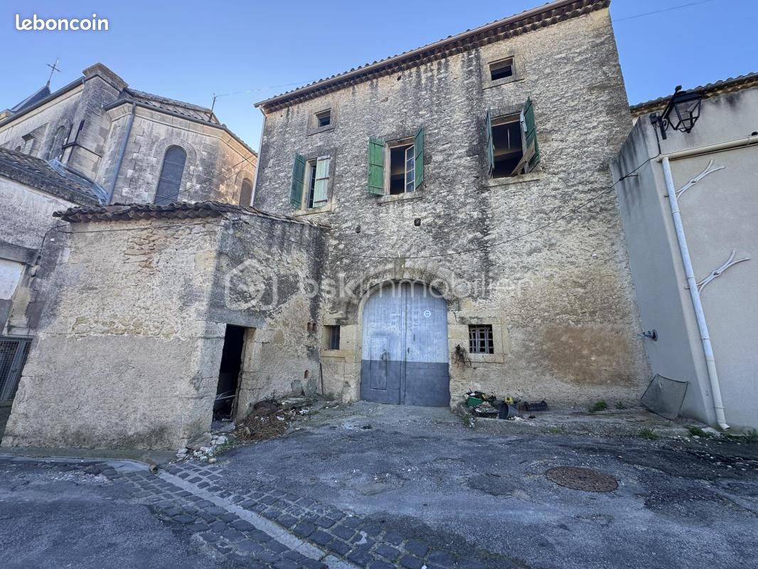 Maison 2 pièces 300 m² · à Montady · 300 m² · 149 500 €