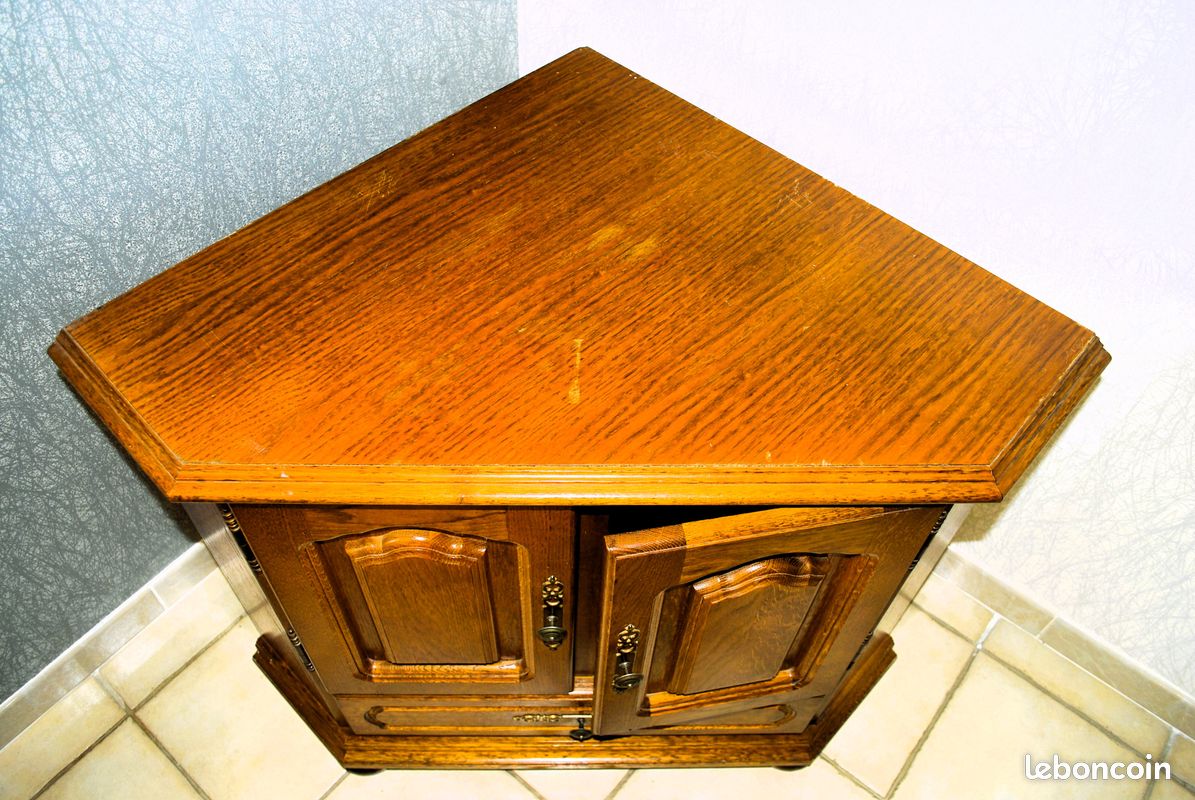 MEUBLE d'angle télévision (image 1)