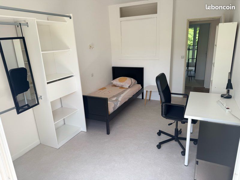 Appartement 4 pièces 75 m² · à Rennes · 75 m² · 420 €/mois