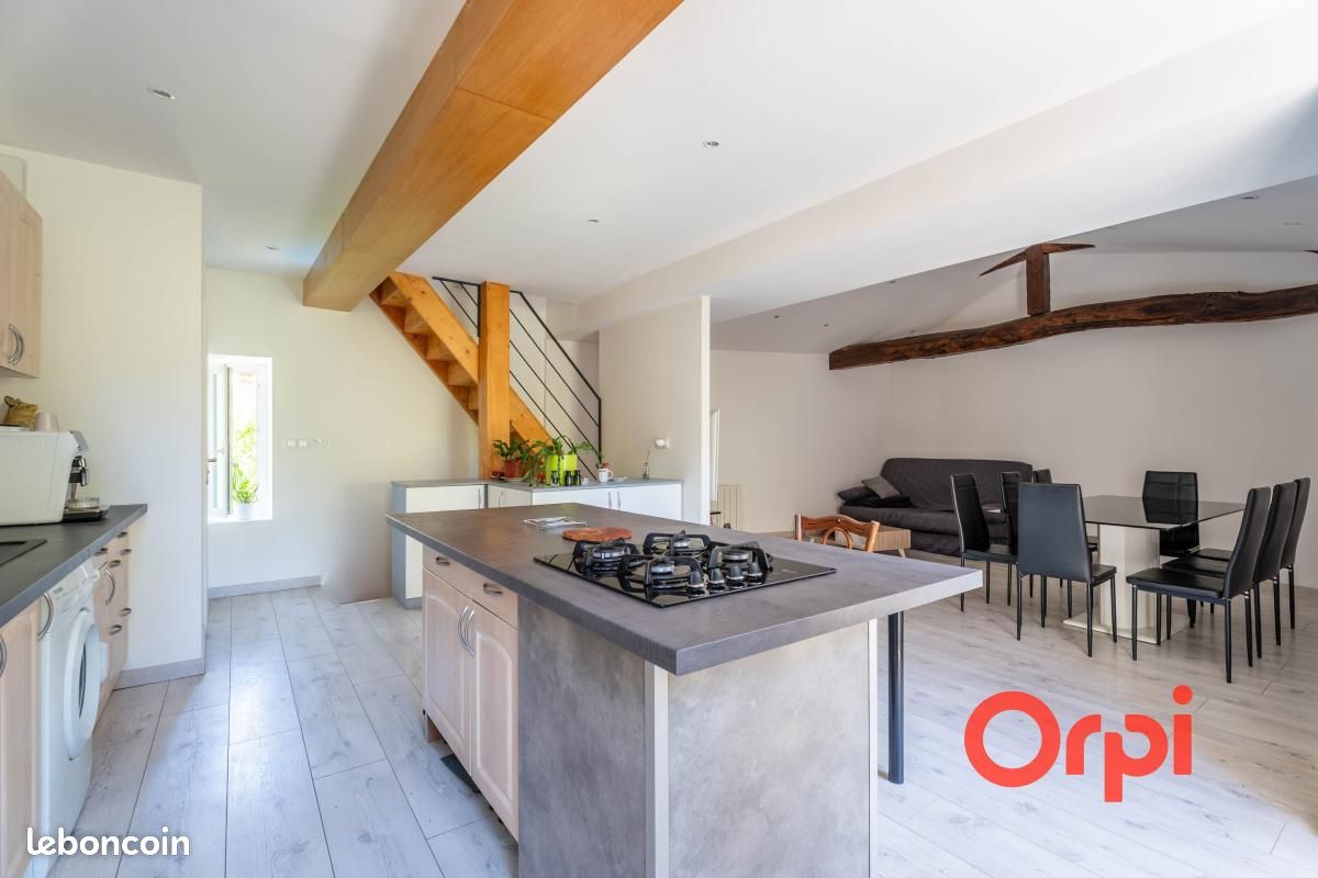 Maison 3 pièces 76 m² · à Courzieu · 76 m² · 185 000 €