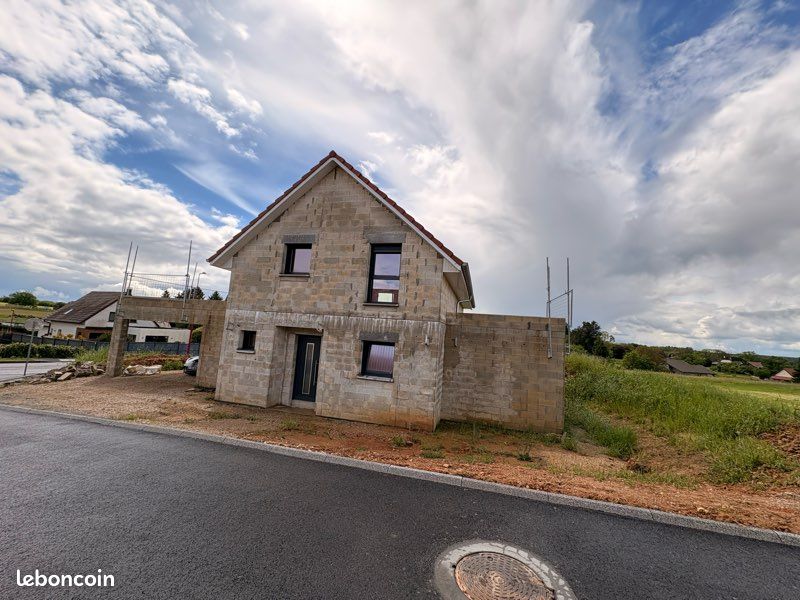 Maison 4 pièces 121 m² · à Phaffans · 121 m² · 265 000 €