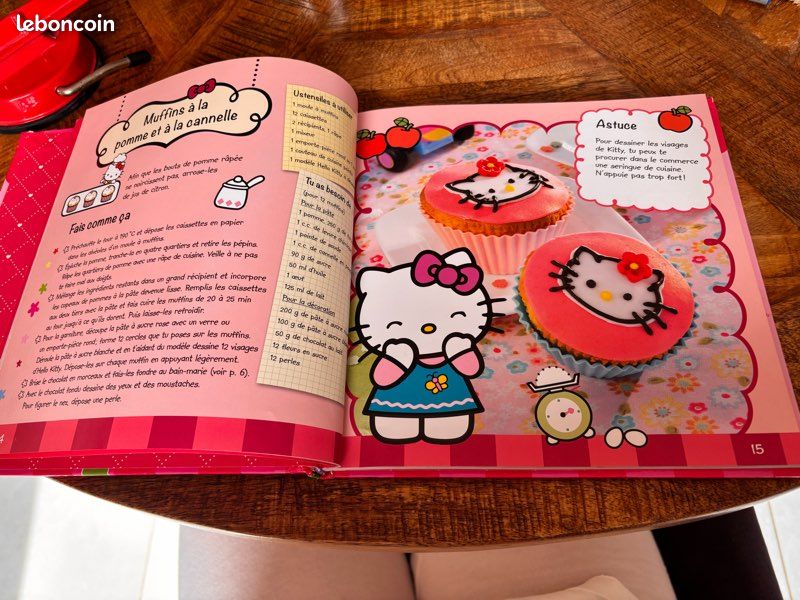 Coffret Hello Kitty - Livre De Recettes Et Ustensiles De Cuisine - Mes Délicieux Gâteaux - Sanrio