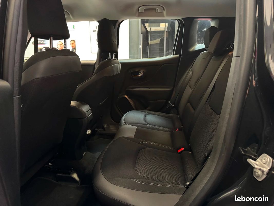 JEEP RENEGADE 1.6 l MultiJet 120 ch BVM6 Limited (image 18)