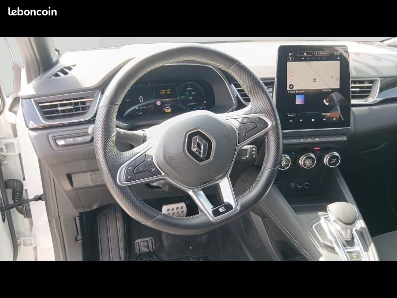 Renault Captur 1.6 E-Tech hybride 145ch Rive Gauche (image 13)