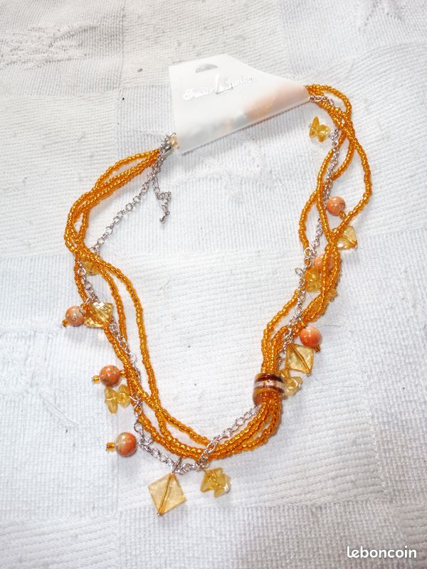 Collier fantaisie en perles orange -neuf (image 1)