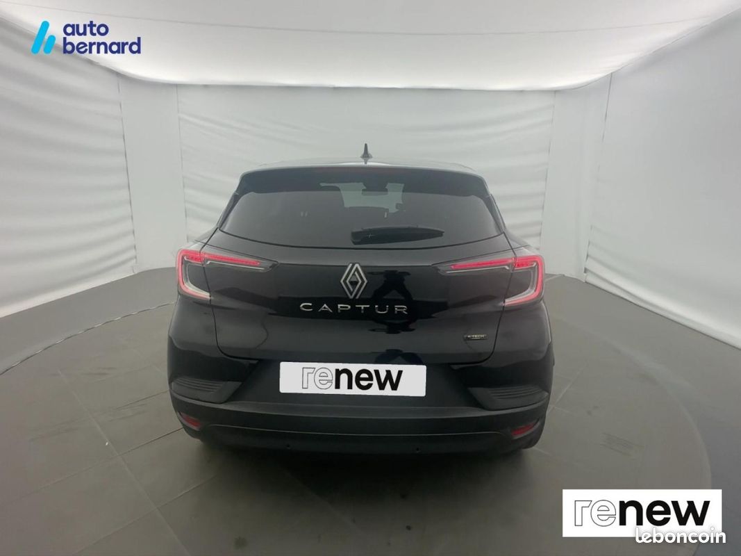 Renault Captur 1.8 E-Tech full hybrid 160ch Techno - 25 (image 5)