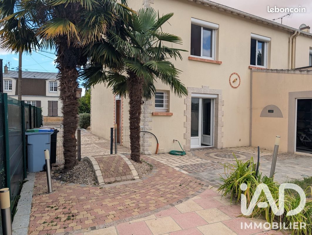 Maison 5 pièces 103 m² · à Angerville · 103 m² · 199 000 €