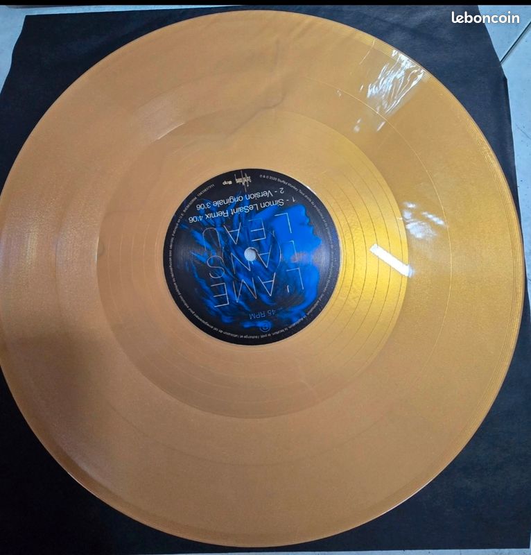 Mylene Farmer maxi vinyle l'âme dans l'eau édition limite or (image 2)