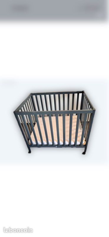 Parc pour bébé comme neuf (image 1)