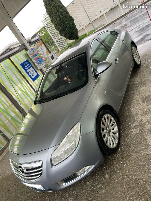 Opel insignia 2.0 cdti 131ch (image 1)