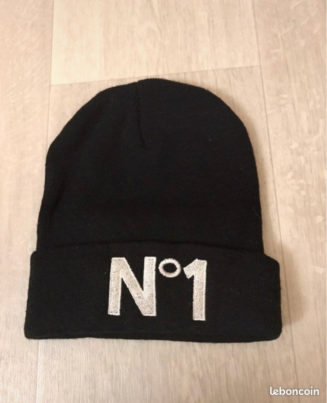 Bonnet noir unisexe (image 1)