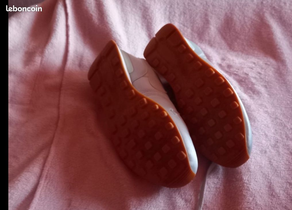 Baskets nike vert d'eau (image 3)