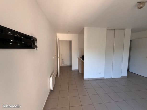 Appartement a louer mantes-la-ville - 1 pièce(s) - 28 m2 - Surfyn