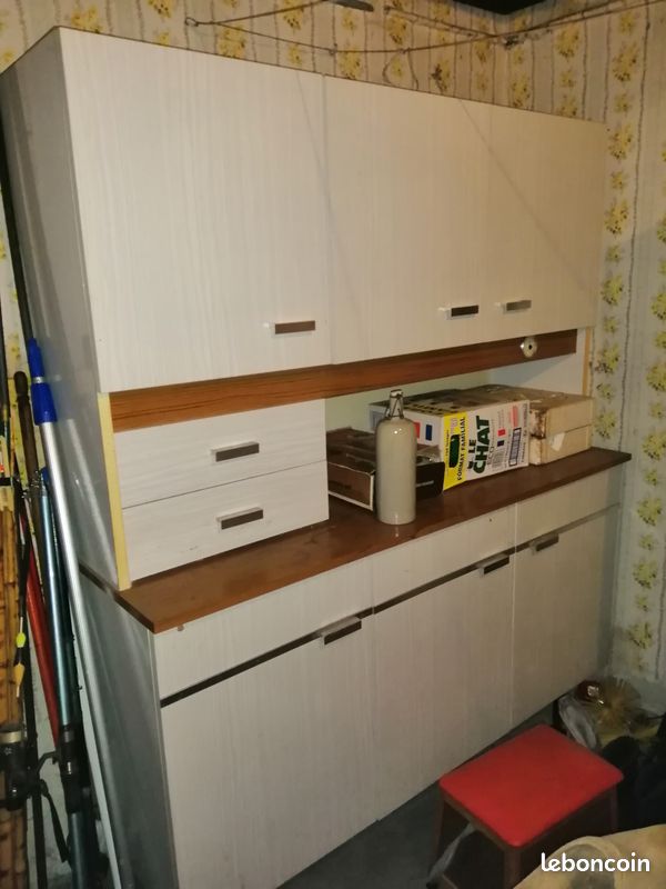 Tres belle armoire (image 3)
