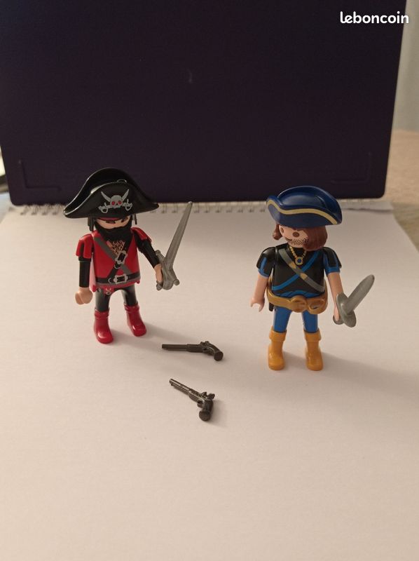 Lot de 2 pirates Playmobil (image 1)