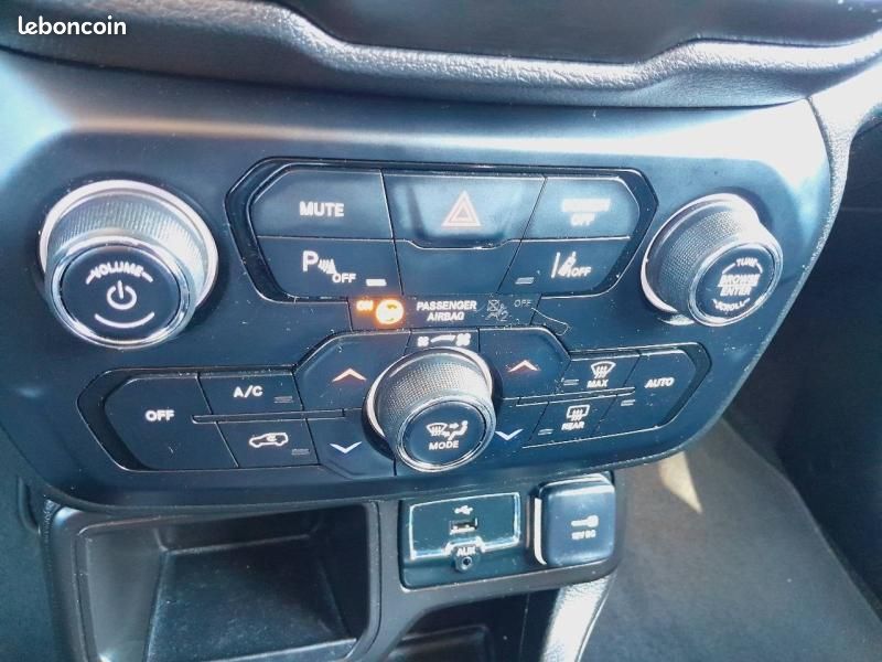 Jeep Renegade 1.6 MultiJet 130ch Limited MY21 (image 20)