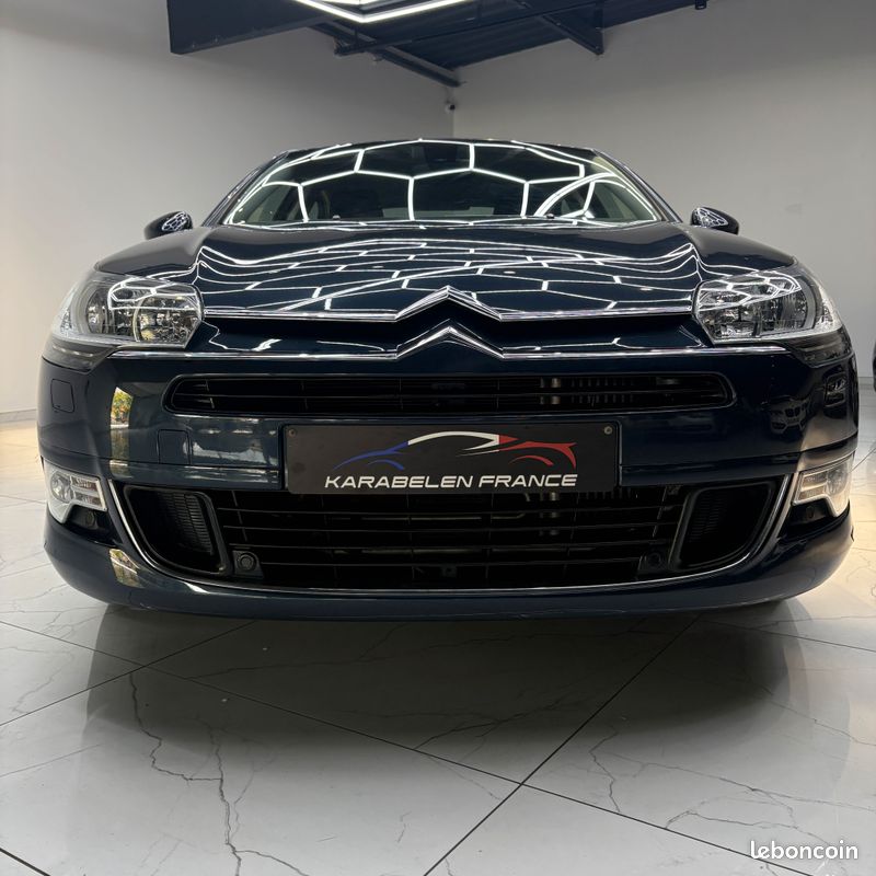CITROËN C5 2.0HDi 140ch Exclusive 100.757km Superbe état (image 2)