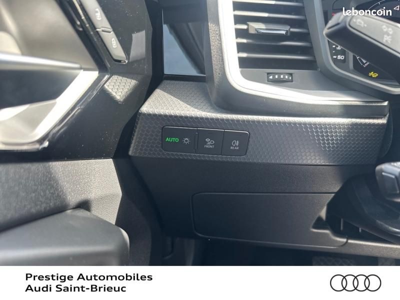 Audi A1 Sportback 25 TFSI 95ch Design S tronic 7 (image 17)