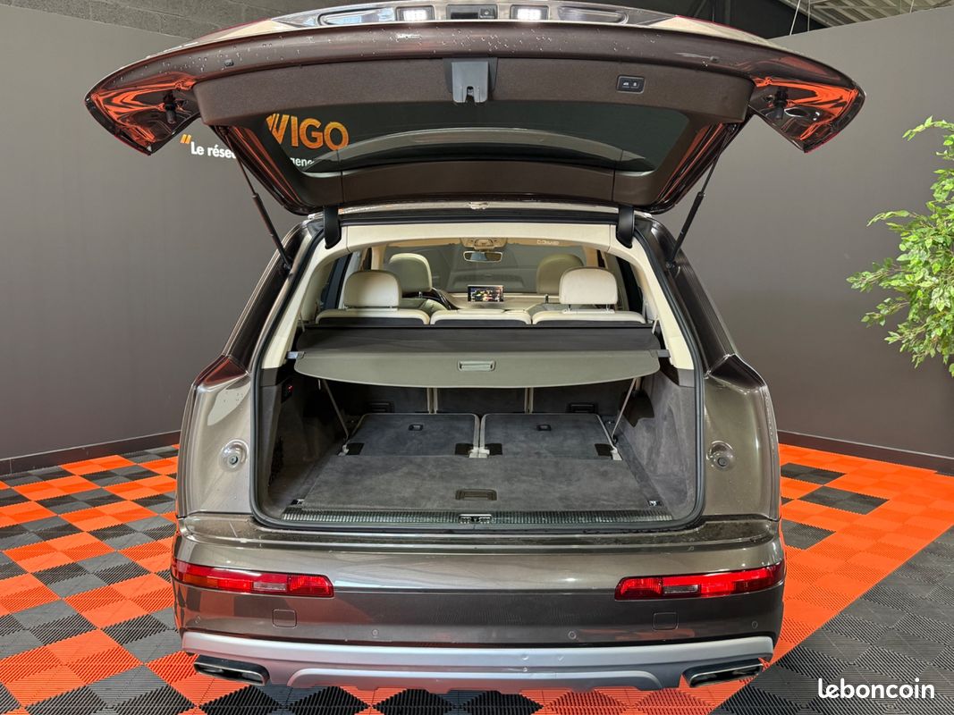 Audi q7 3.0 tdi 272 ch s-line quattro tiptronic /entretiens constructeur / 7 places (image 24)