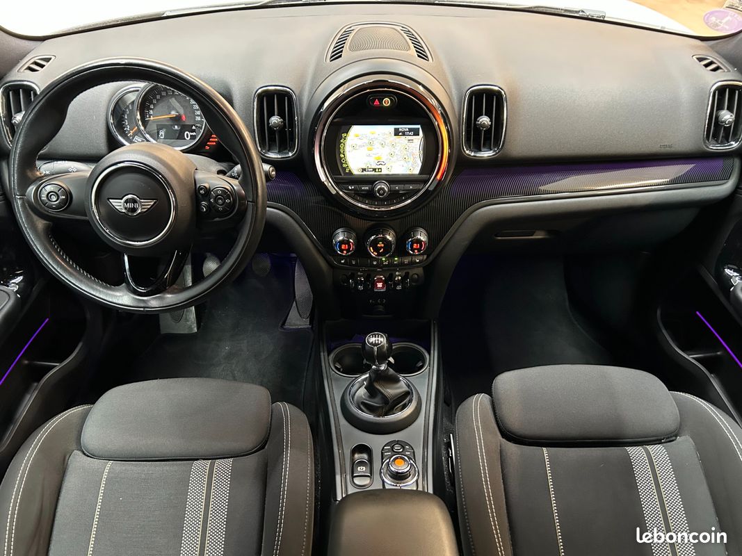 Mini countryman 2.0 190 cooper s clim bi-zone / sieges chauffants / led d'ambiance / feu auto (image 10)