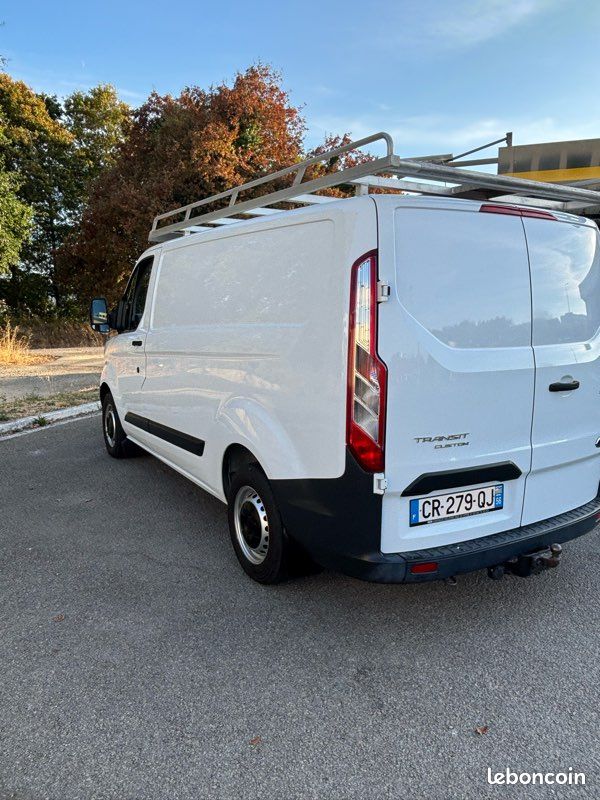 Ford, Custom (image 2)