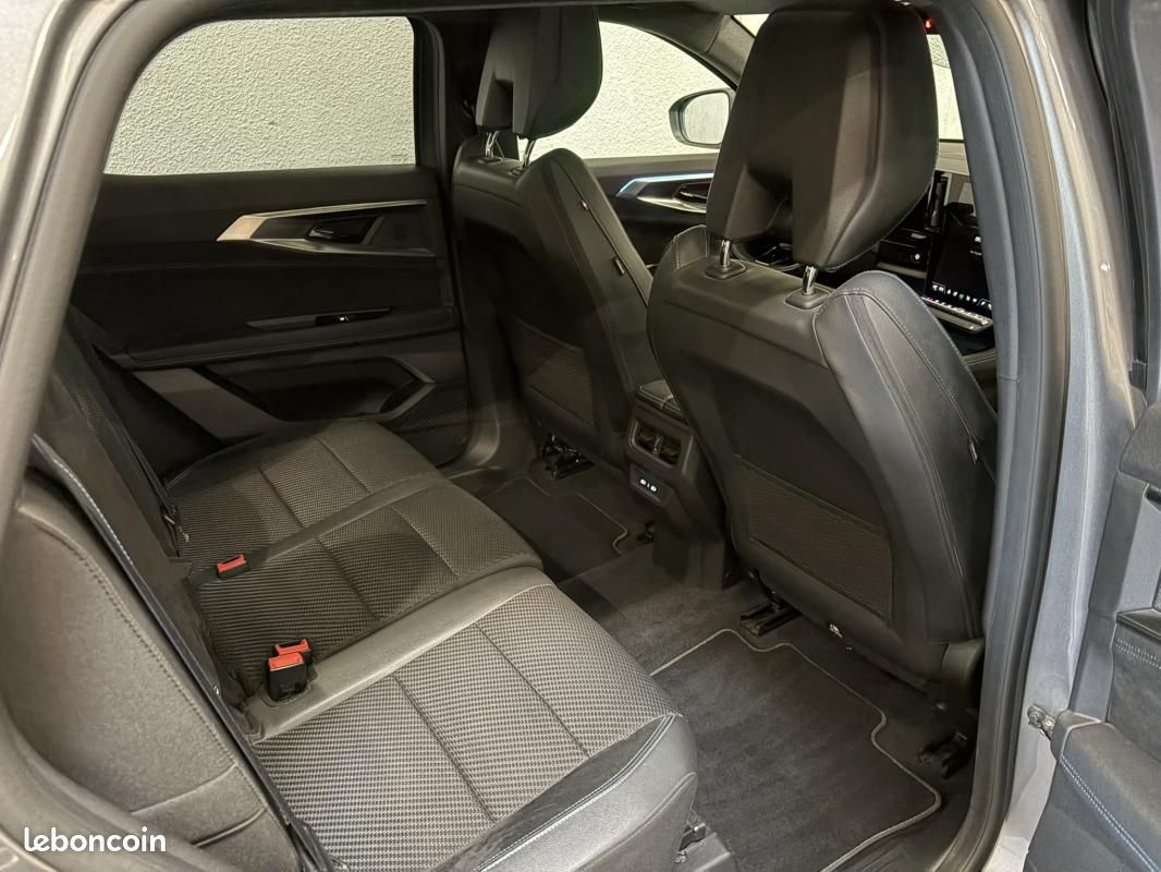 Renault Espace E-Tech hybrid 200 esprit Alpine (image 25)