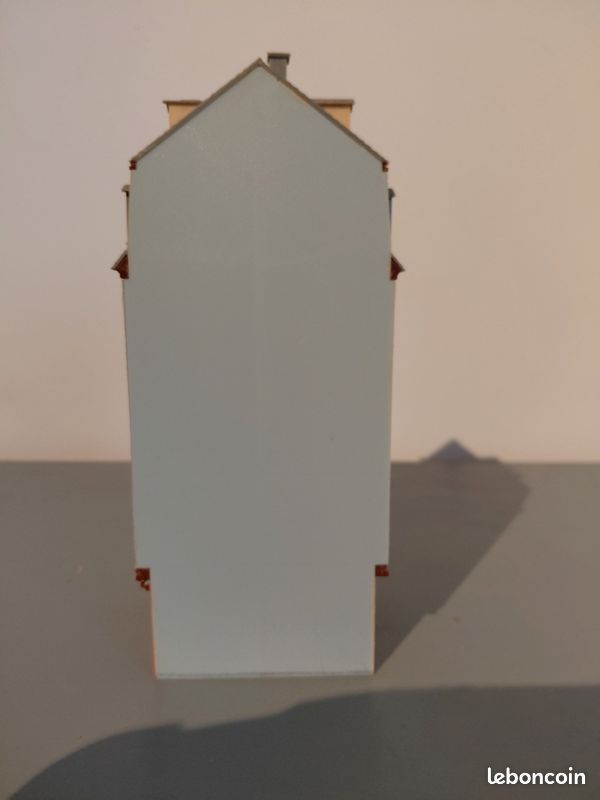Maquette immeuble de ville ho (image 2)