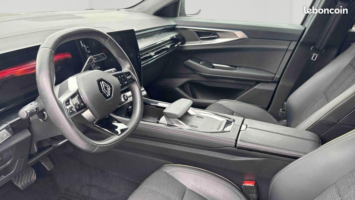 Renault Austral E-Tech hybrid 200 Iconic (image 11)