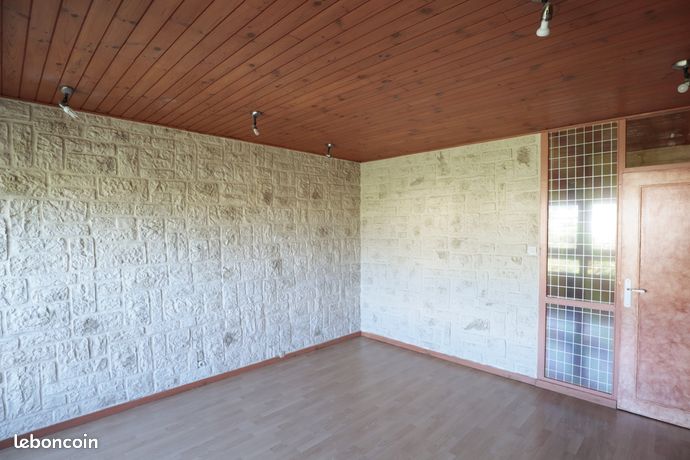 Appartement Traversant 64 m² au 7e Étage – Vues Panoramiques Massifs, Terrasse & Parking Privatif + cave — 3