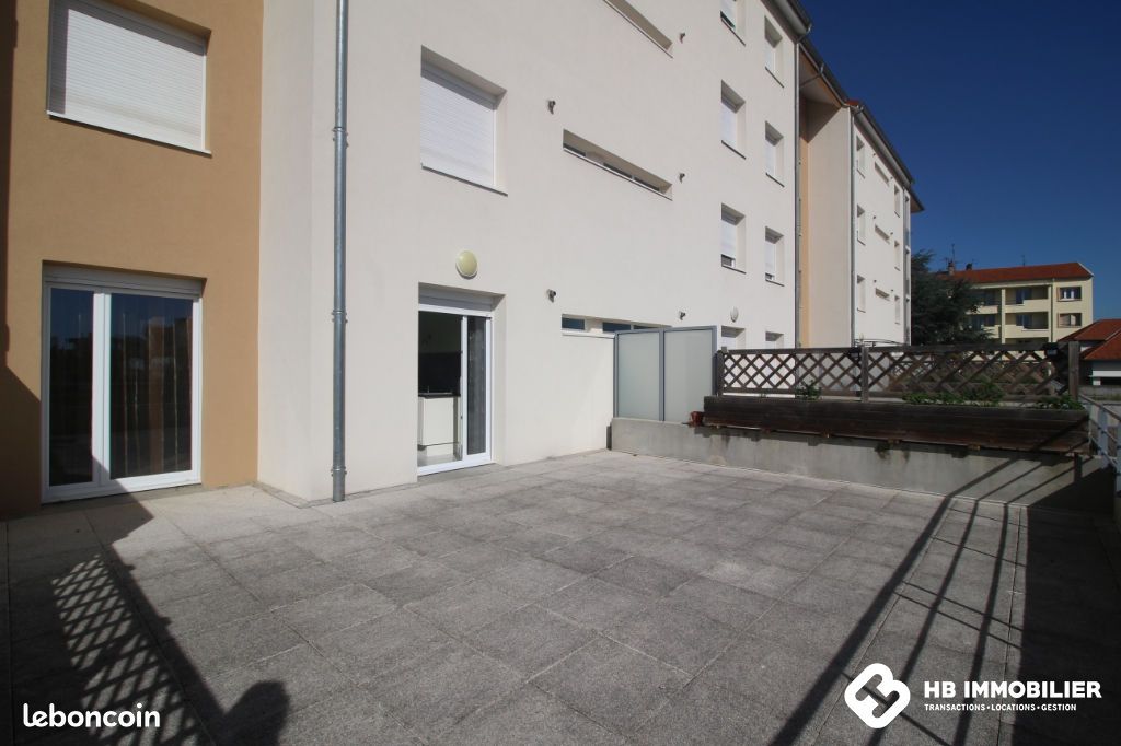Appartement 3 pièces 77 m² · à Le Coteau · 77 m² · 750 €/mois