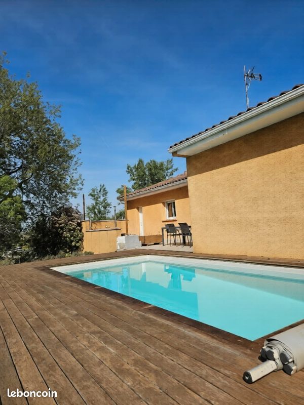 Maison 6 pièces 160 m² · à Saïx · 160 m² · 319 000 €