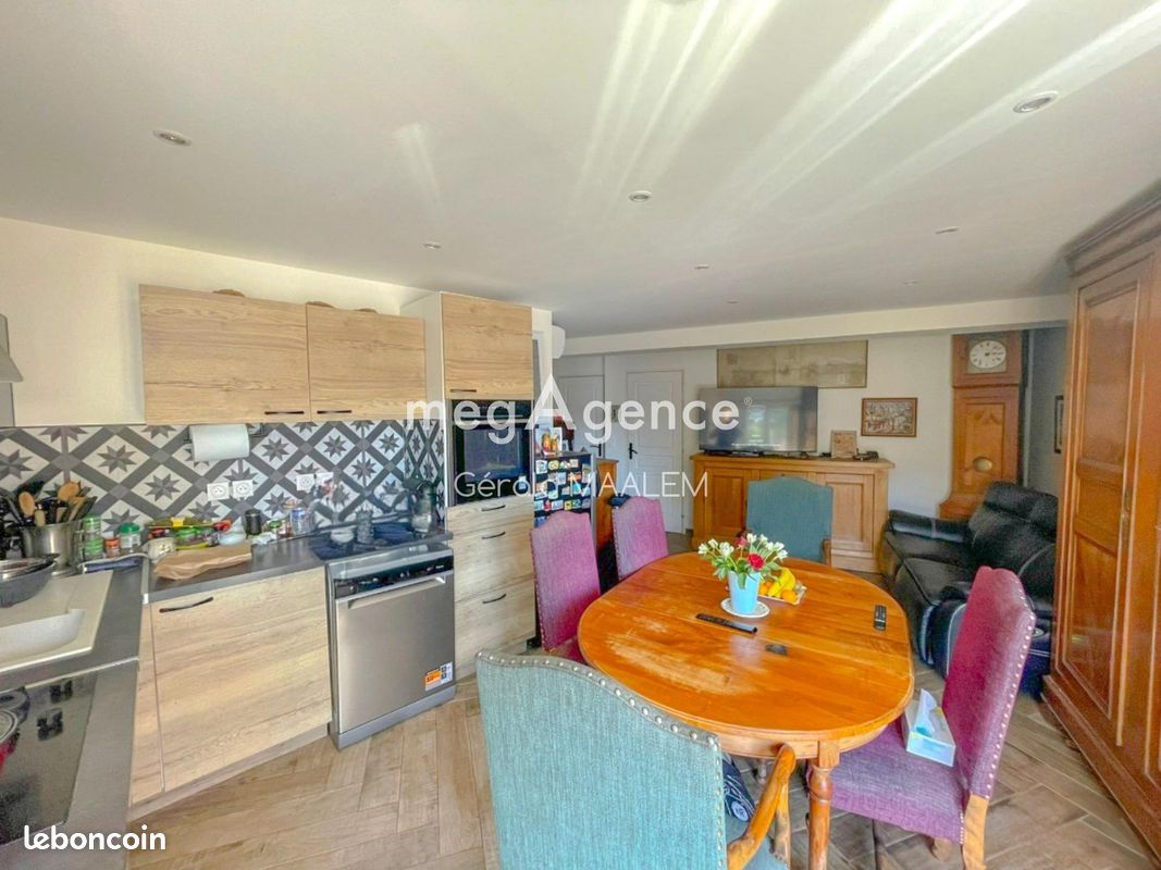 Appartement 3 pièces 55 m² · à Fréjus · 55 m² · 199 000 €