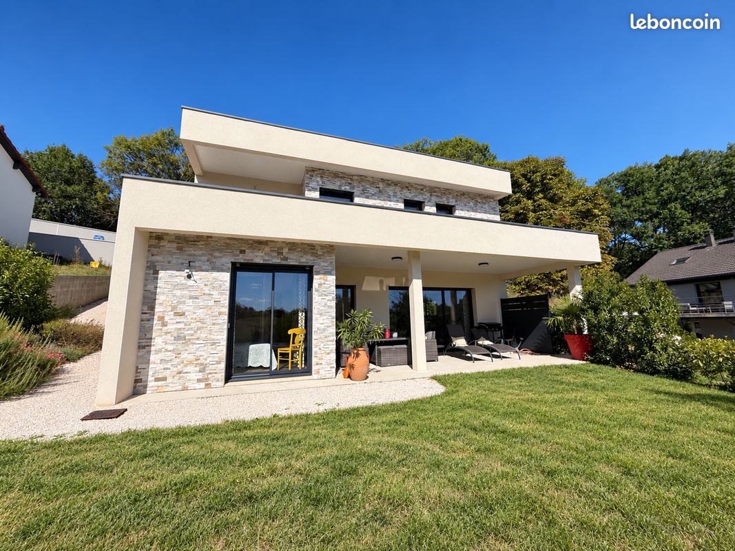 Maison 5 pièces 140 m² · à Mornant · 140 m² · 640 000 €