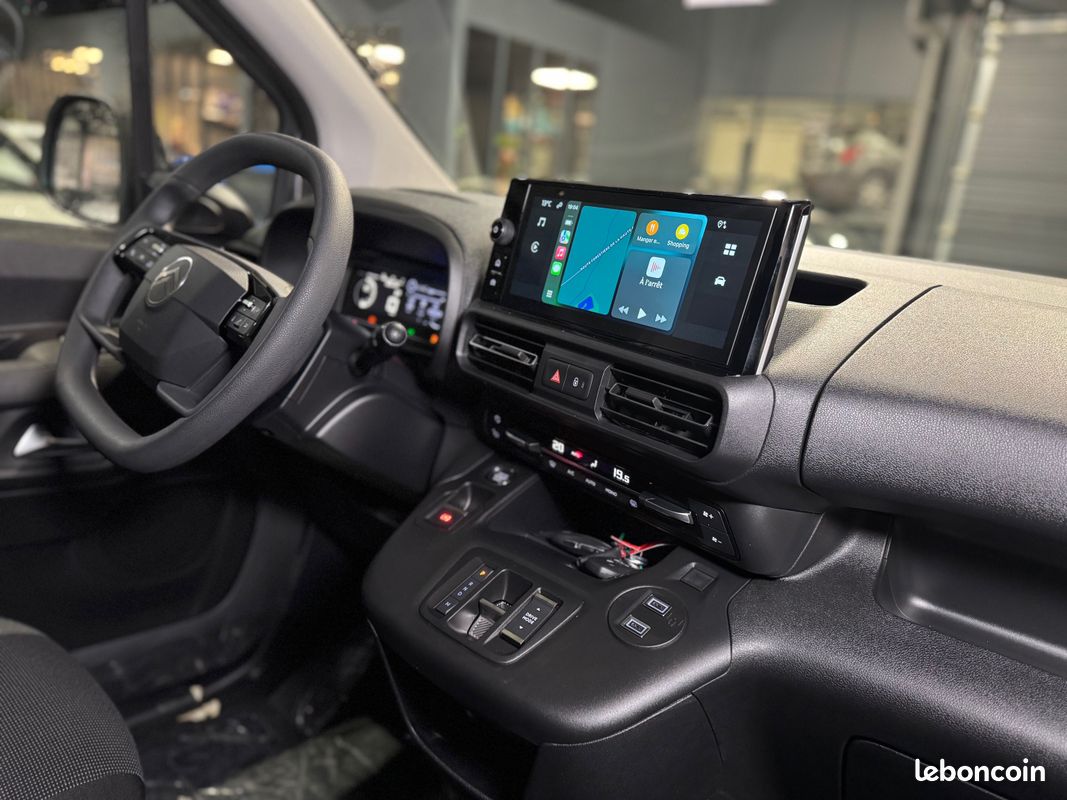 Citroen Berlingo Van 1.5 BlueHDI 130 CH EAT8 BVA8 XL 950 KG Carplay Camera 3 Places Plancher bois Banquette Moduwork TVA Neuf 2025 (image 4)