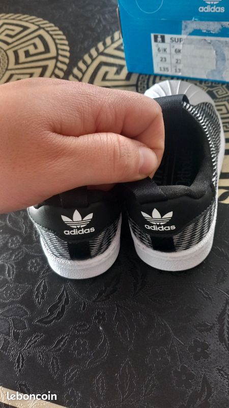 Baskets adidas pointure 23 (image 5)