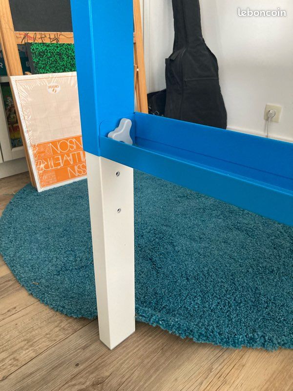 Bureau enfant IKEA réglable (image 4)