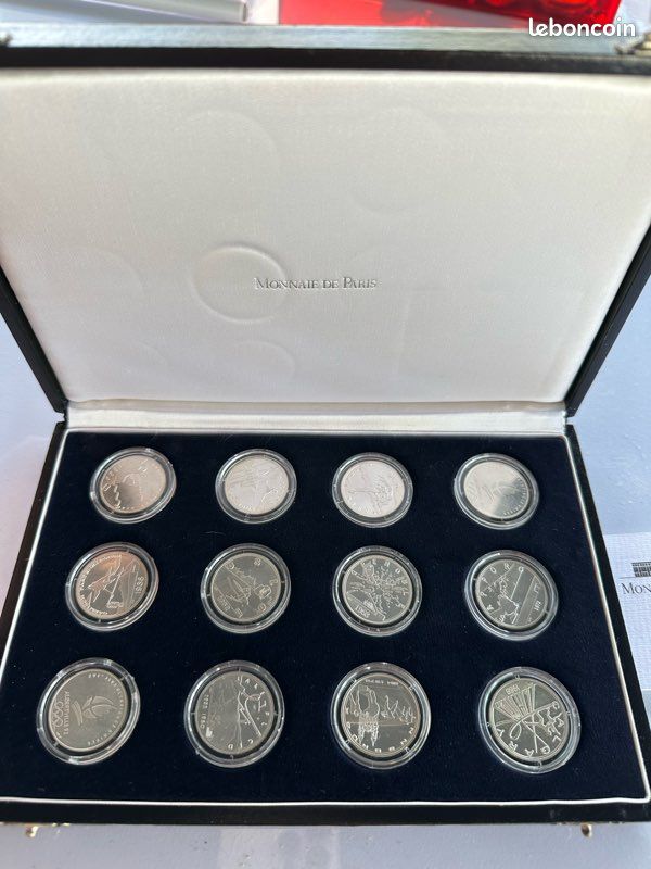 Coffret Monnaie de Paris – 12 médailles argent 950‰ – JO Albertville 1992 (image 1)