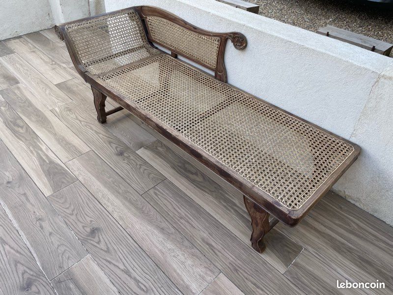 Banc "Ceylan" en bois sculpté et cannage (image 1)