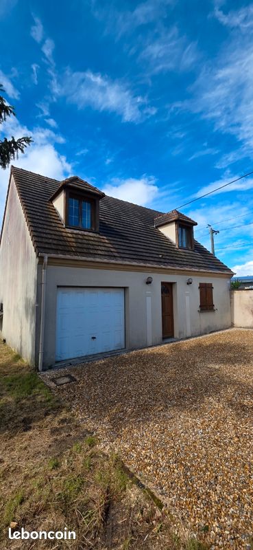 Maison 4 pièces 90 m² · à Baule · 90 m² · 180 000 €