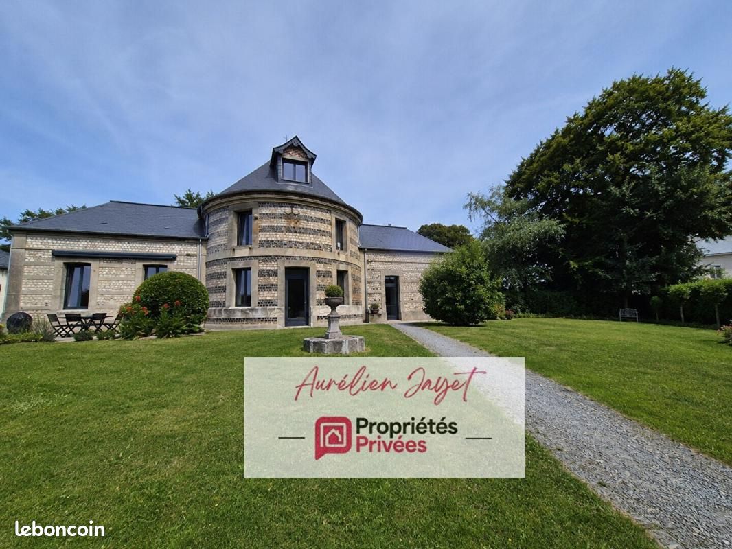 Maison 5 pièces 140 m² · à Gonneville-la-Mallet · 140 m² · 449 000 €