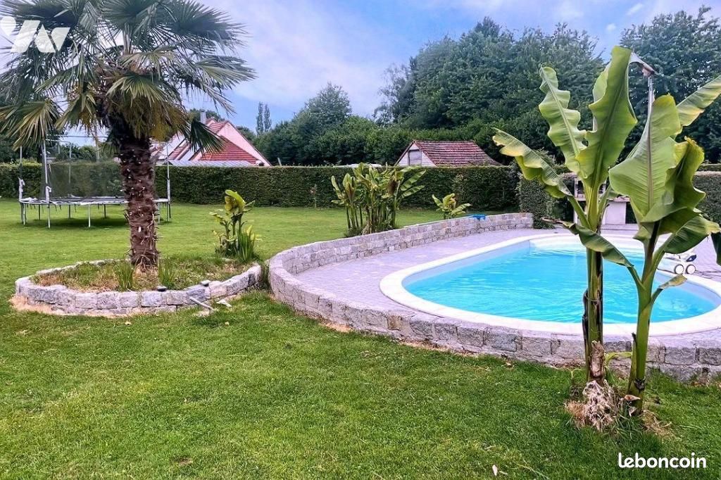 Maison 6 pièces 197 m² · à Bosroumois · 197 m² · 299 000 €