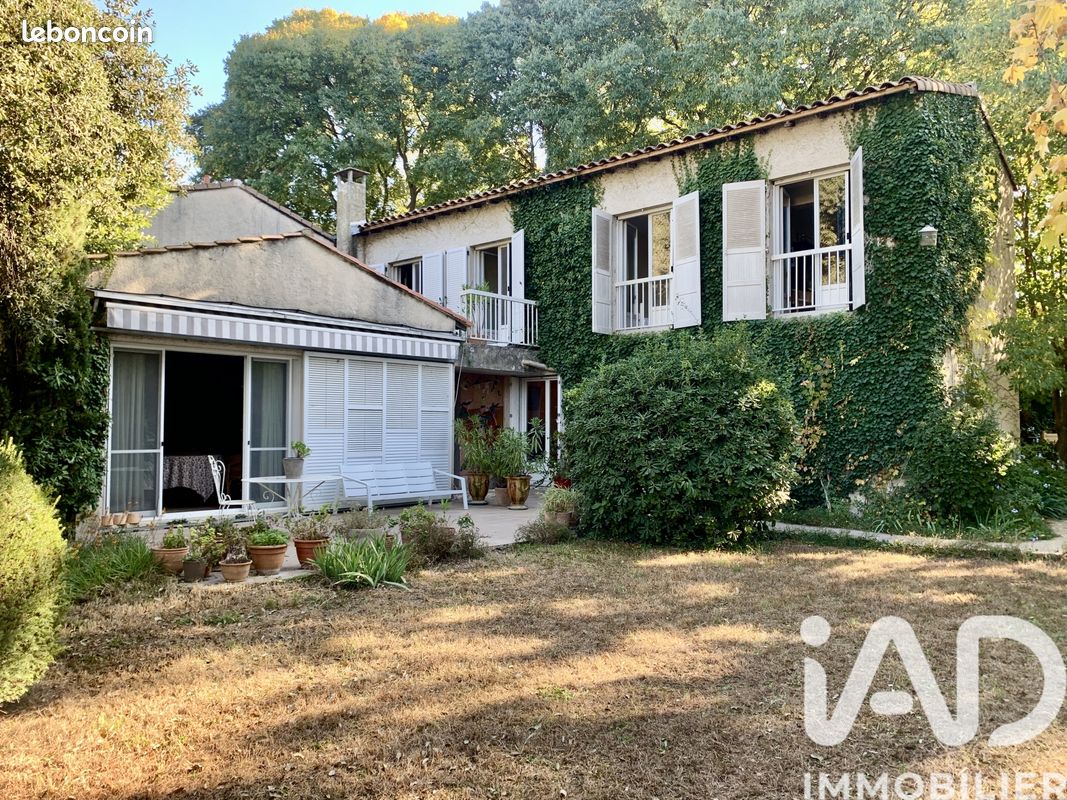 Maison 5 pièces 159 m² · à Garons · 159 m² · 339 000 €