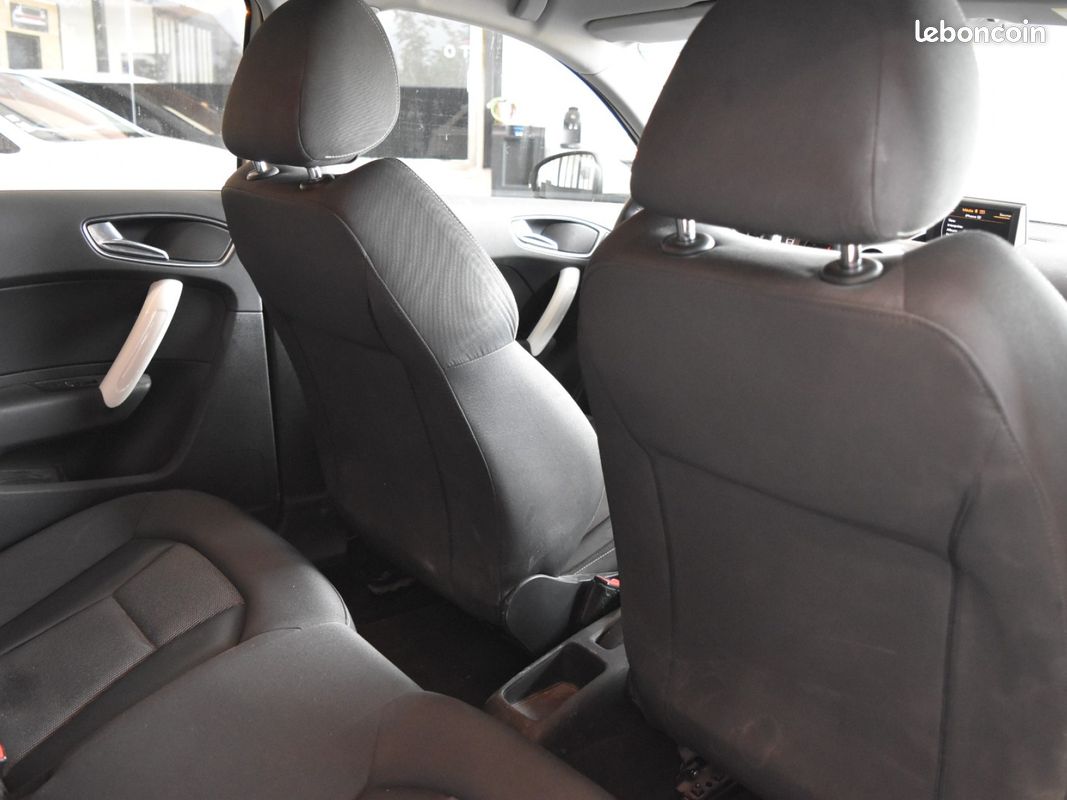 AUDI A1 SPORTBACK 1.6 TDI 90 Ambition (image 18)
