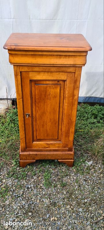 Meuble colonne (image 1)