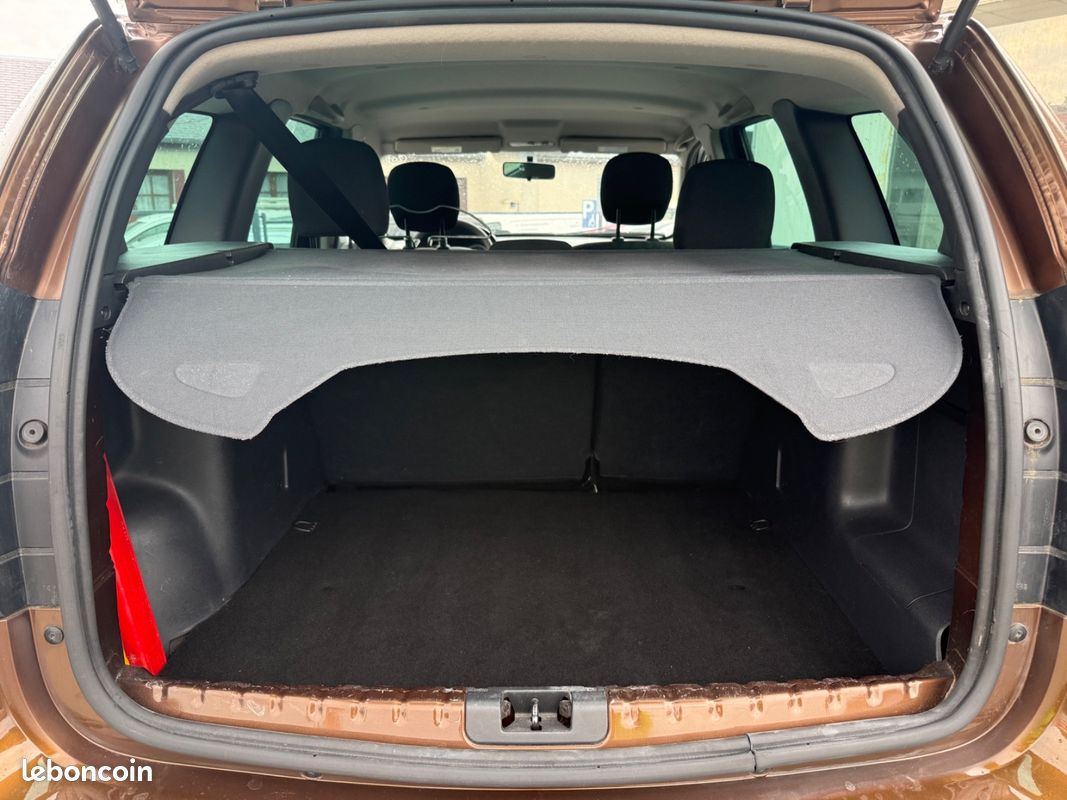 DACIA DUSTER 1.5dci 85 2eme main tres propre (image 12)