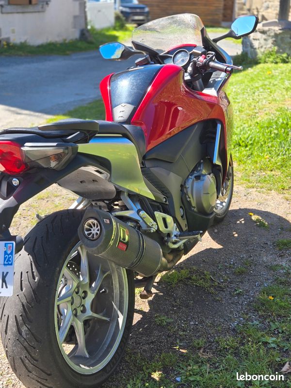 Vfr 1200 2010 (image 2)