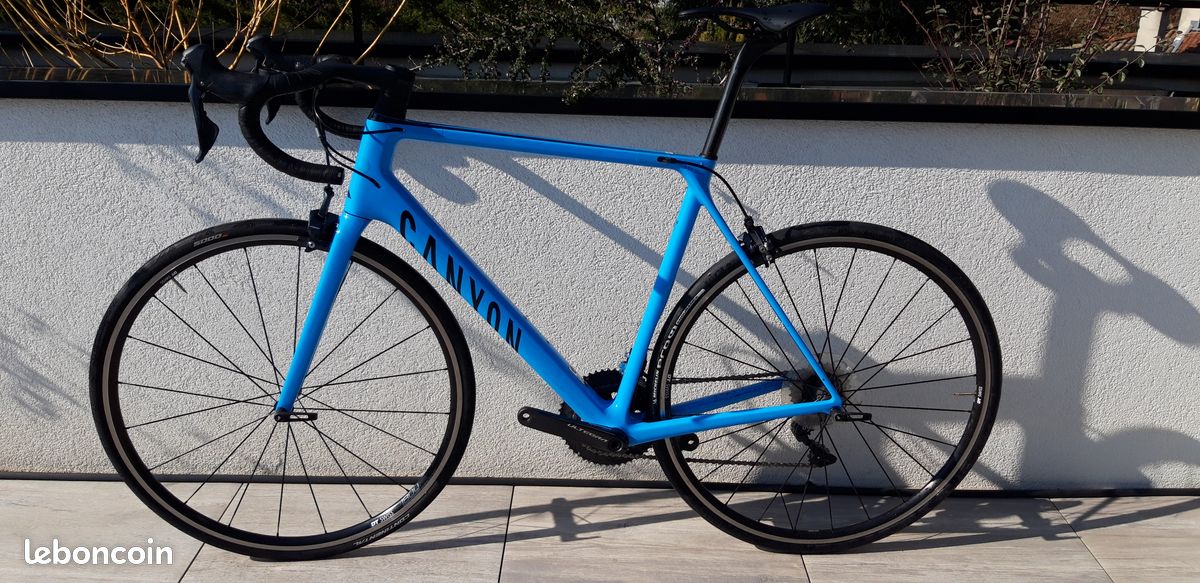 Vélo de route Canyon Ultimate CF SL taille L Prix ferme