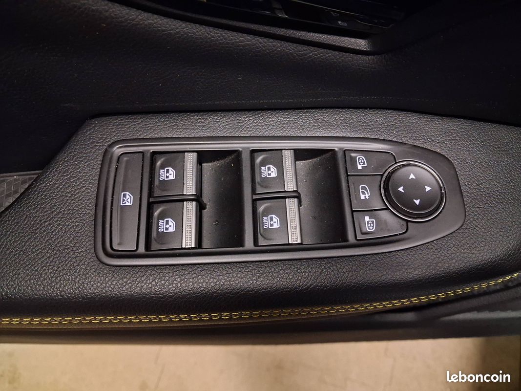 RENAULT Megane E-Tech EV60 220 ch super charge Techno (image 28)